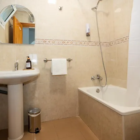 Naim Nerja