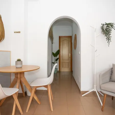 Naim Casa de hóspedes Nerja